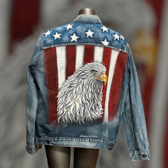 Levi’s Men’s sz XL denim jean jacket handpainted American Eagle Flag July 4th - Picture 1 of 9